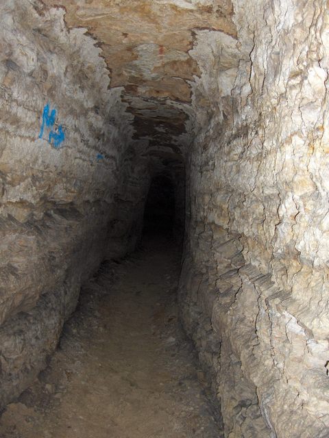 2005-12-28_074