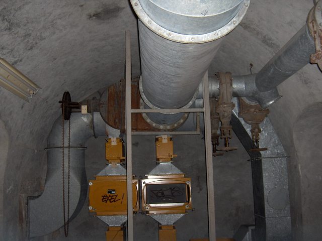 2005-02-24_28
