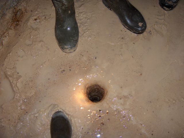 2005-12-28_233