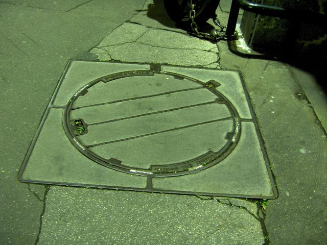 r01